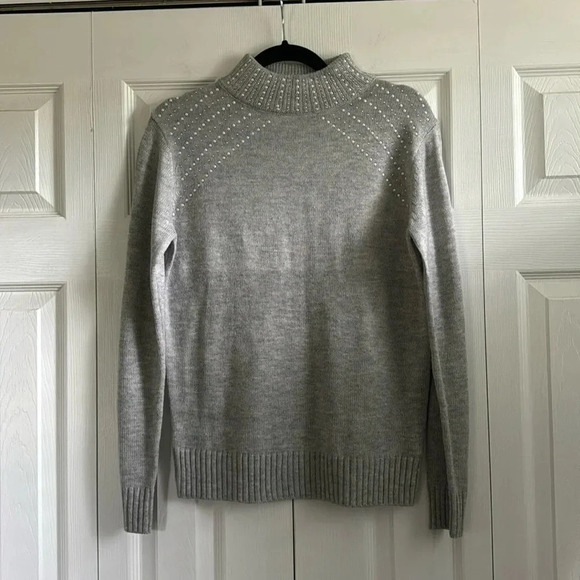 Juicy couture grey beaded neck sweater size M - Picture 2 of 6